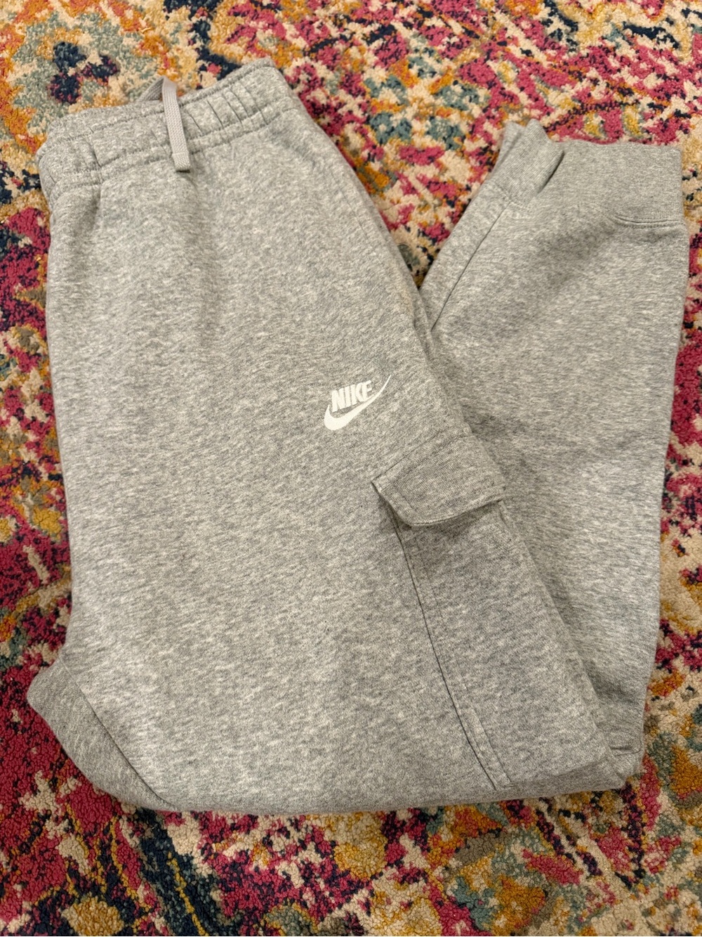 Nike Gray Woman’s Cargo Sweatpants, comfy, workout, joggers, exercise